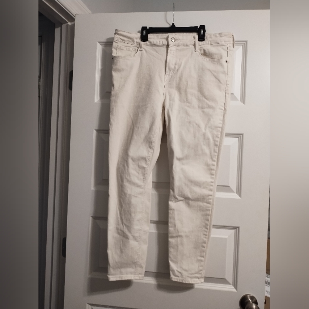 Women's White Skinny Jeans